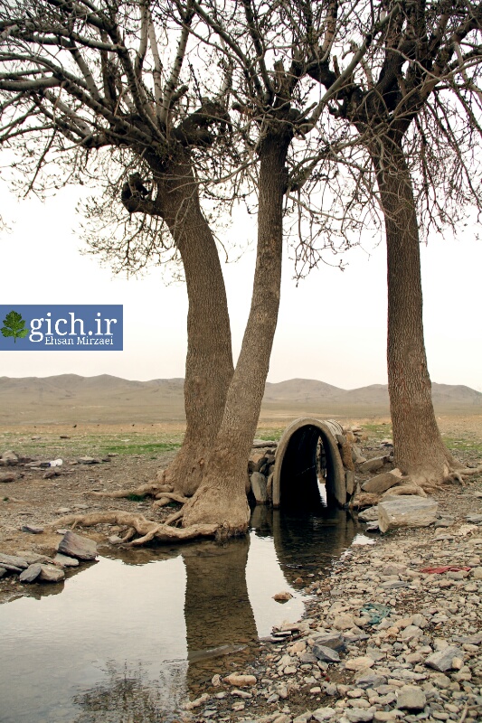 مظهر قنات کهریز پایین روستای گیلی در اراک - مجله گیچ - عکاس احسان میرزائی